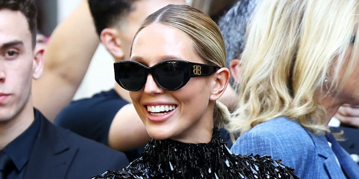 Balenciaga BB0324SK 002 - As Seen On Katy Perry & Michelle Yeoh - Image 8
