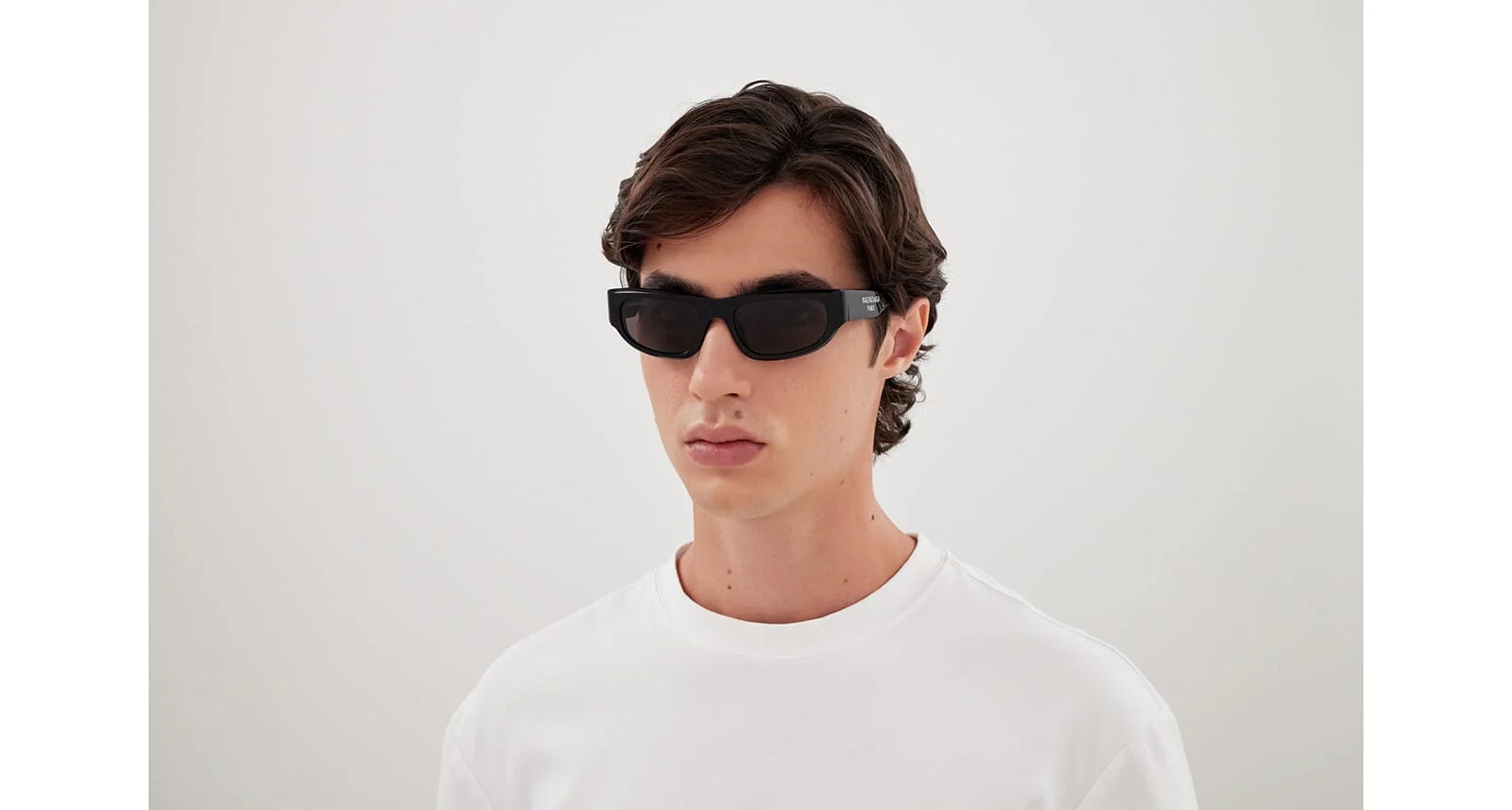 Balenciaga BB0388S 001 - Image 4