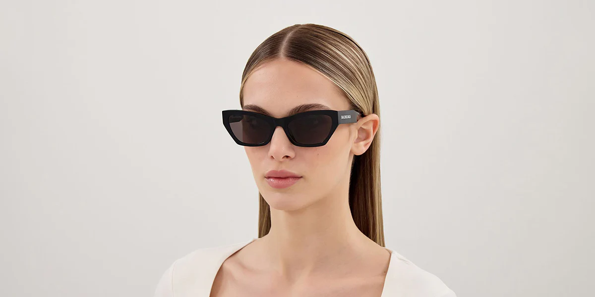 Balenciaga BB0447S 001 - Image 4