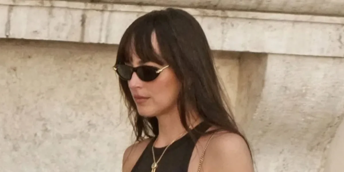 Bottega Veneta BV1390S 001 - As Seen On Dakota Johnson & Julianne Moore - Image 4