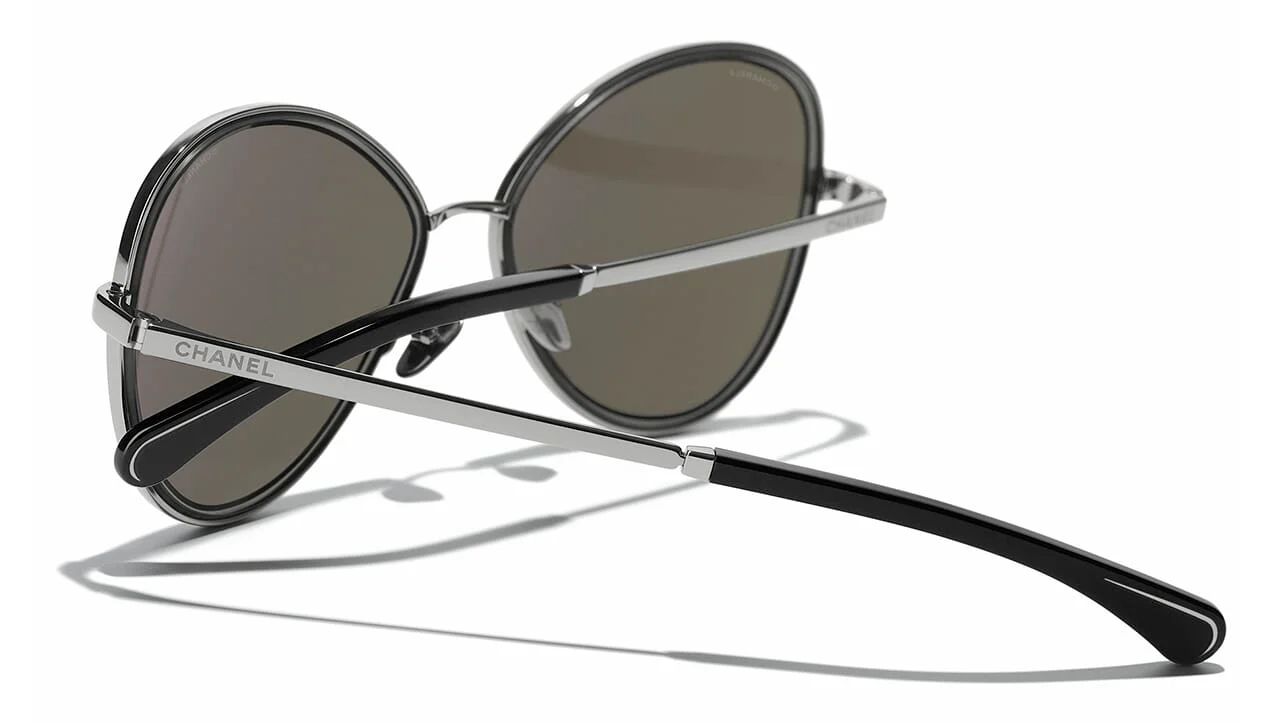 CHANEL 4266 C108/3 Sunglasses - Image 4