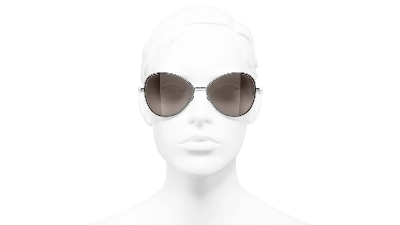CHANEL 4266 C108/3 Sunglasses - Image 6
