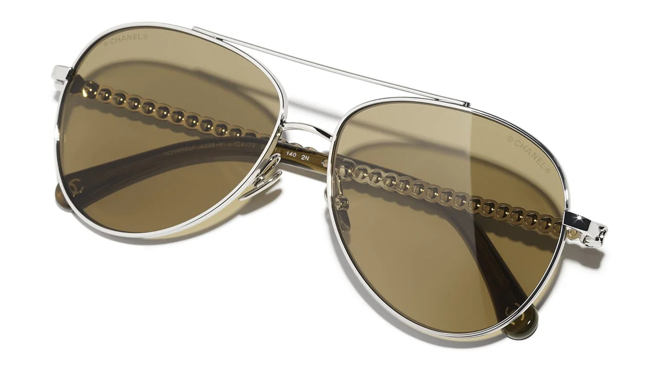 CHANEL 4298H C124/73 Sunglasses - Image 4