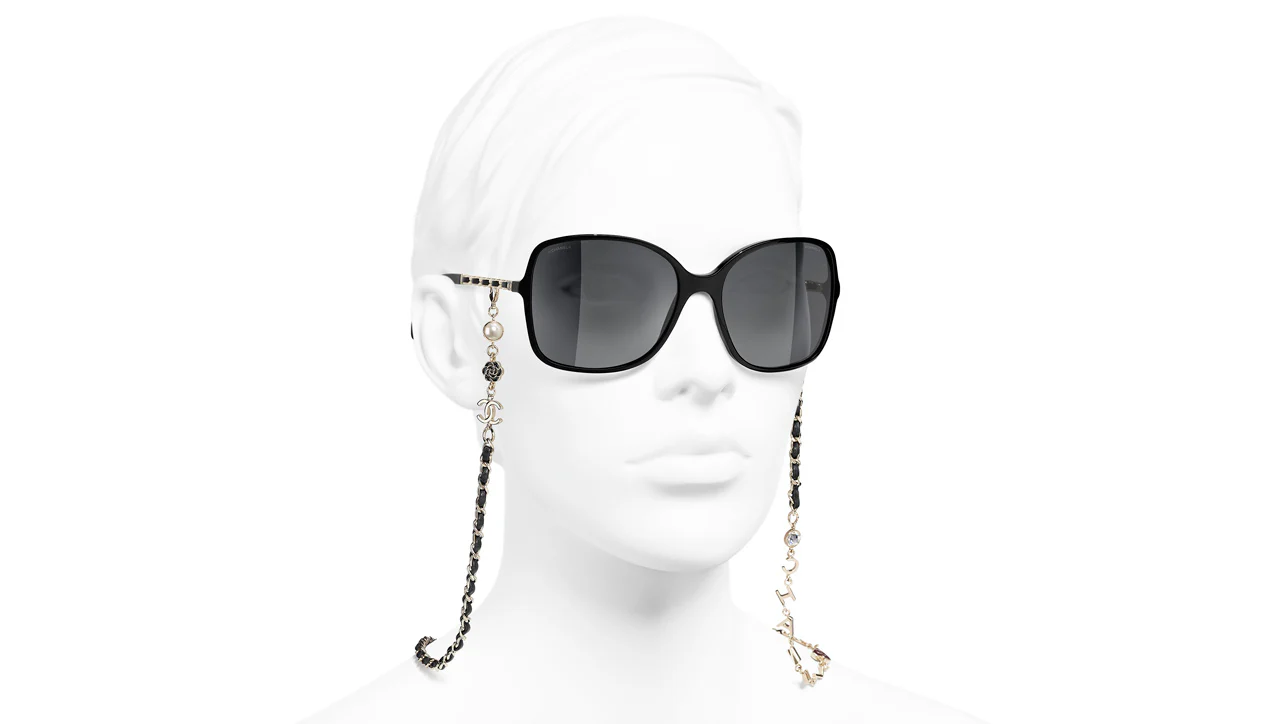 CHANEL 5210Q C622/S4 Sunglasses - Image 5
