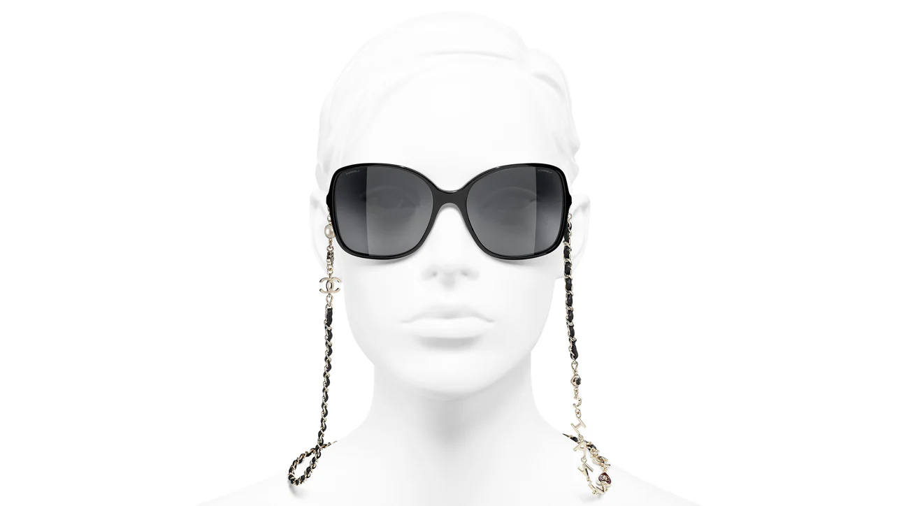CHANEL 5210Q C622/S4 Sunglasses - Image 6