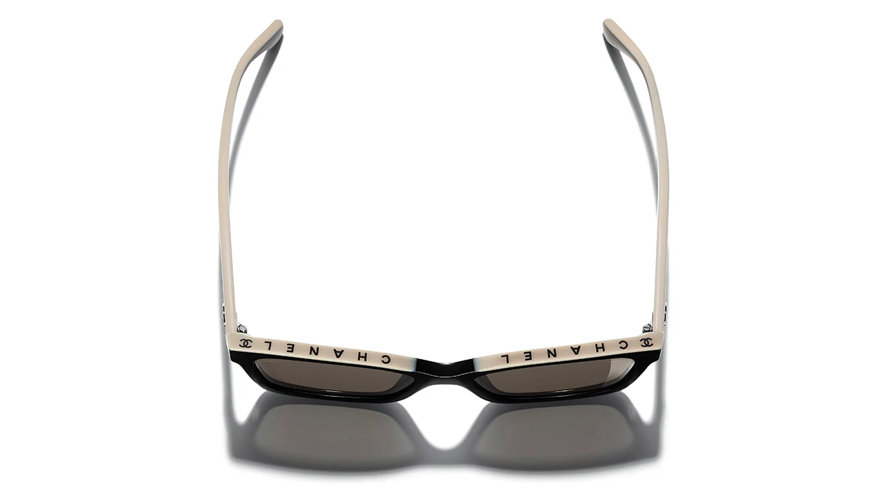 CHANEL 5417 C534/3 Sunglasses - Image 4