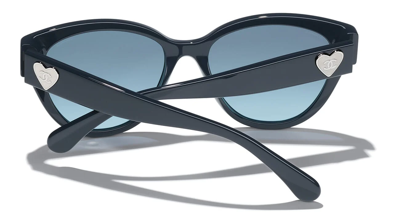 CHANEL Coco Charms 5477 1724/S2 Sunglasses - Image 4