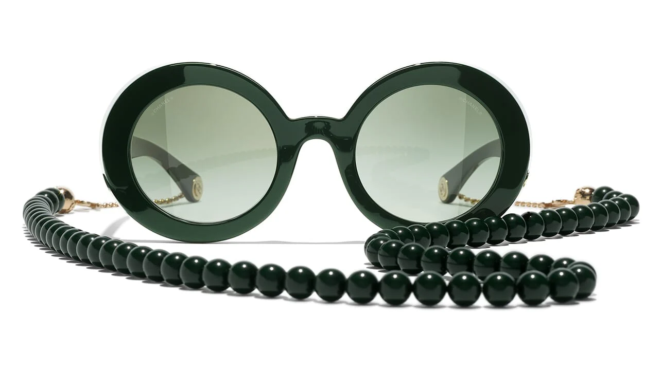 CHANEL 5489 1702/8E Sunglasses - Image 2