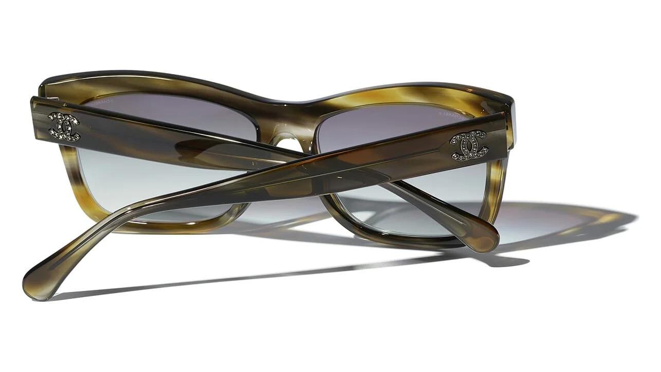 CHANEL 5496B 1729/S6 Sunglasses - Image 4