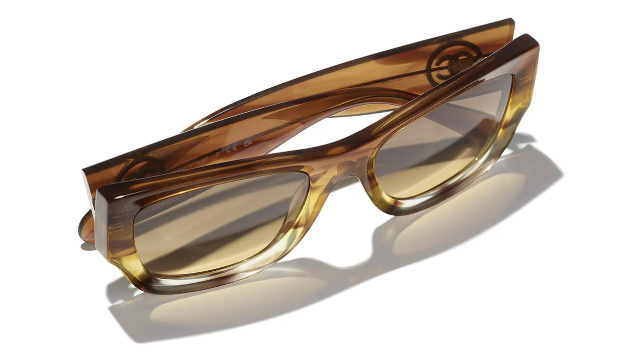 CHANEL 5507 1745/11 Sunglasses - Image 4