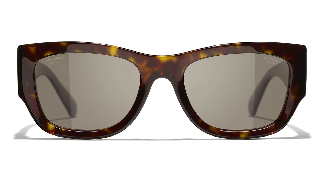 CHANEL 5507 C714/83 Sunglasses - Image 2