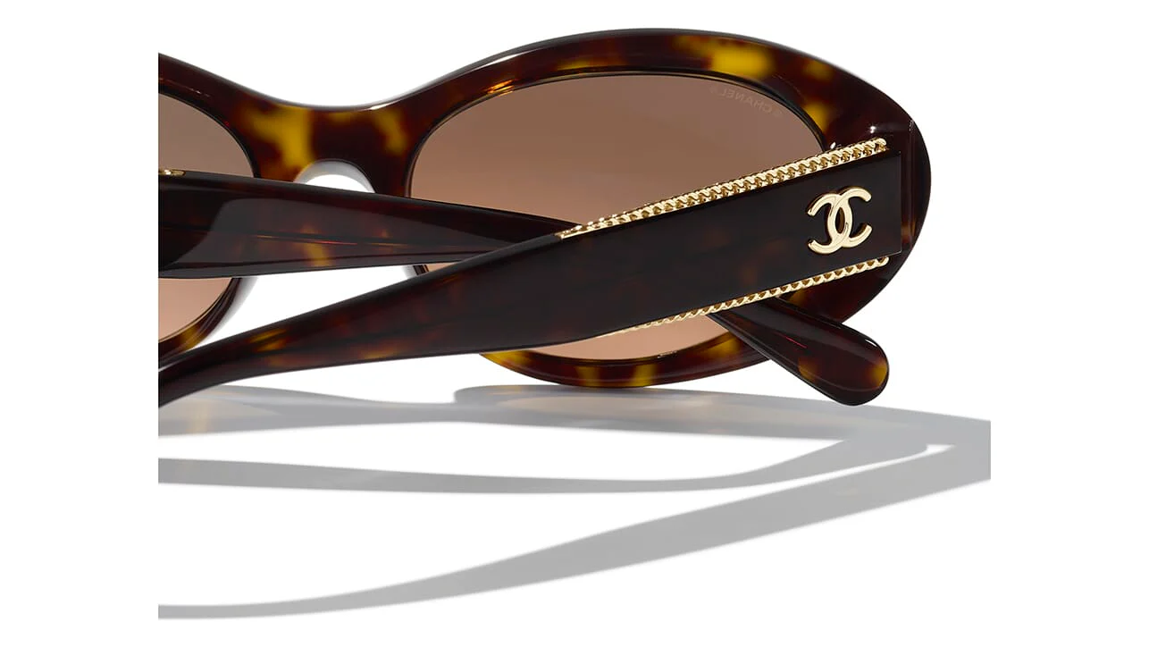 CHANEL 5515 C714/51 Sunglasses - Image 4