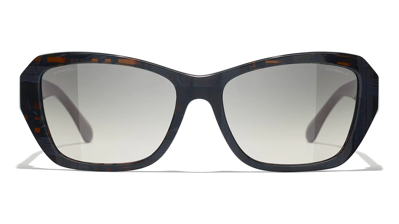 CHANEL 5516 1667/71 Sunglasses - Image 2
