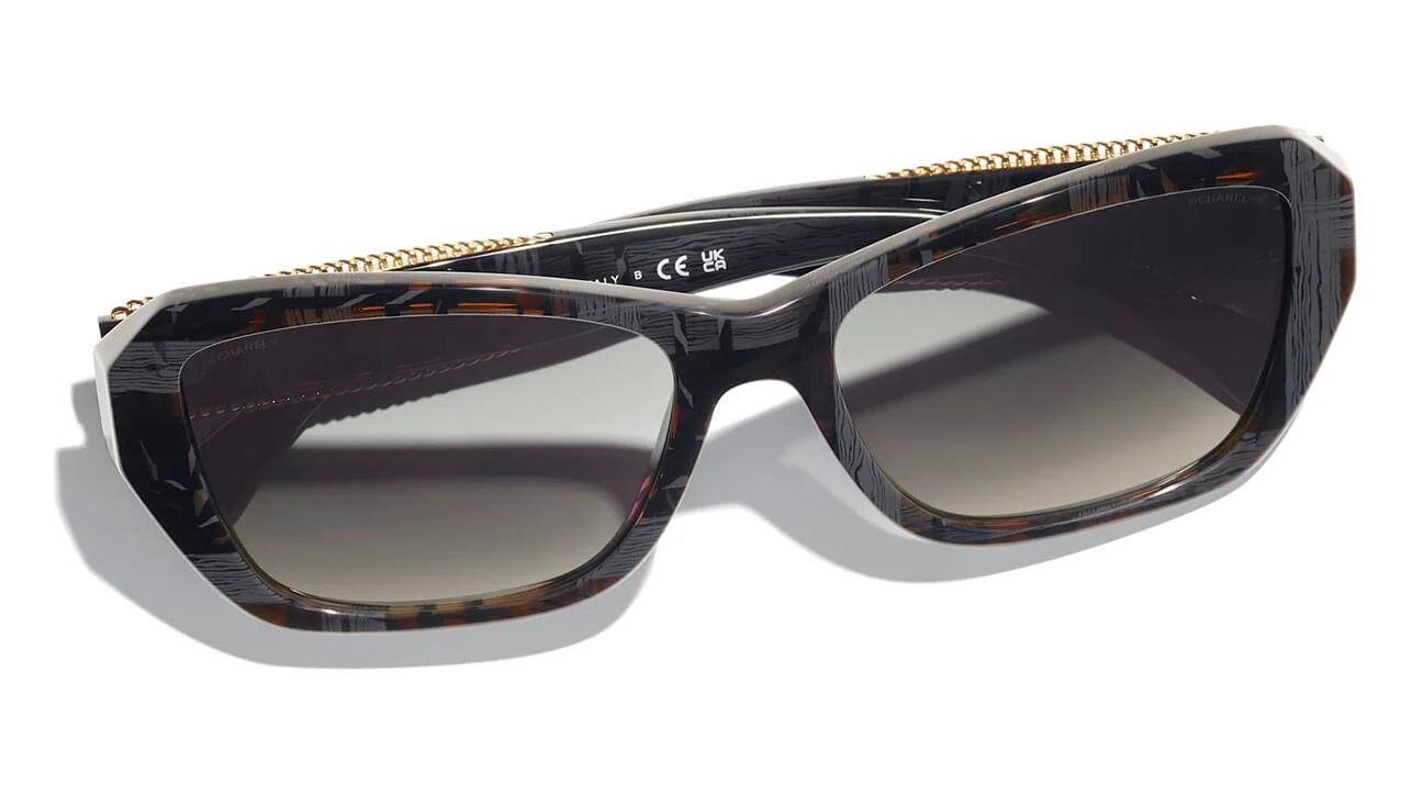 CHANEL 5516 1667/71 Sunglasses - Image 4