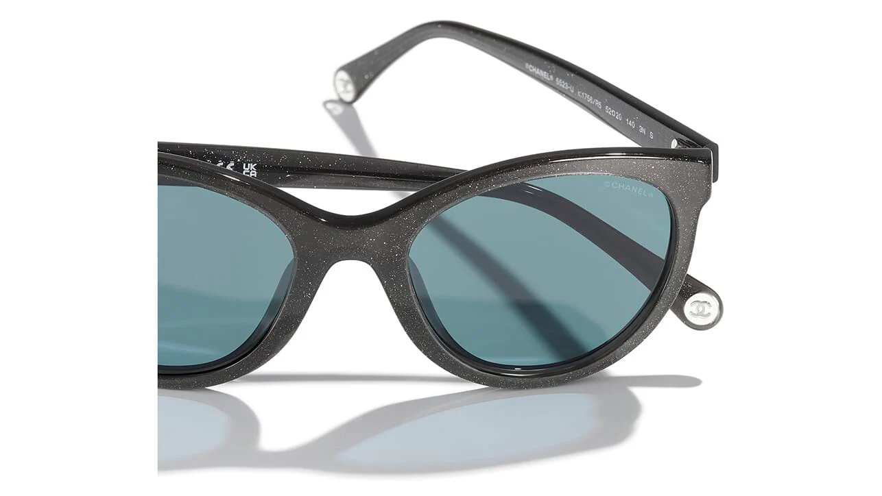 CHANEL 5523U 1756/R5 Sunglasses - Image 4
