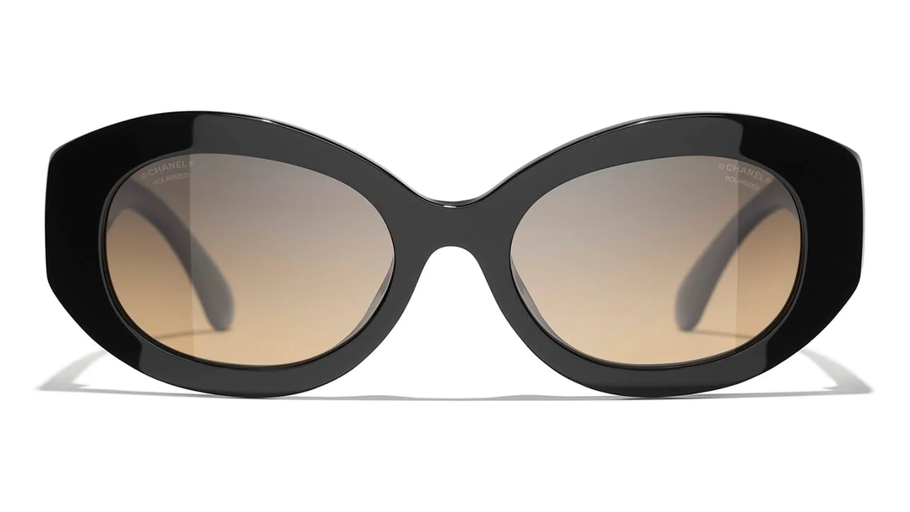 CHANEL 5528 C501/W1 Sunglasses - Image 2