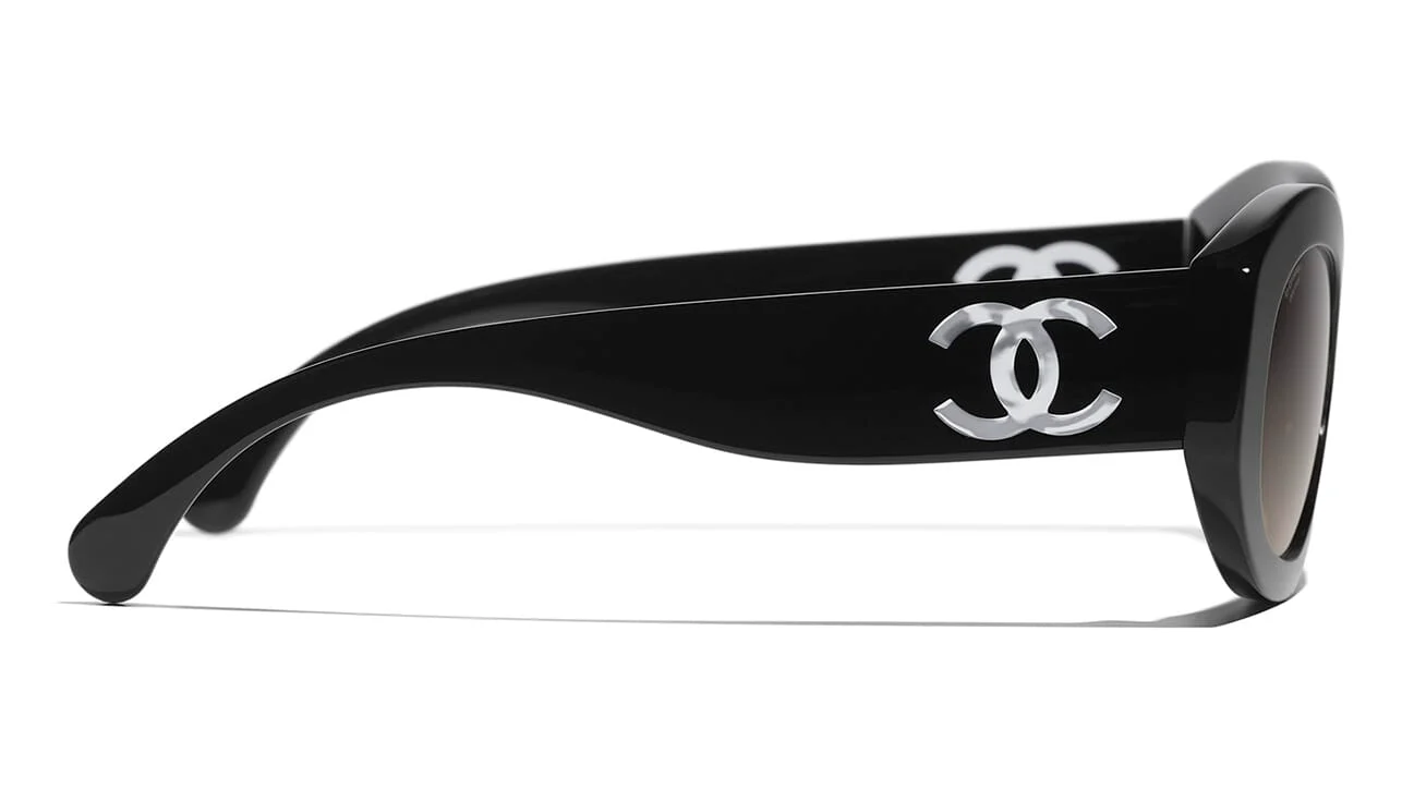 CHANEL 5528 C501/W1 Sunglasses - Image 3