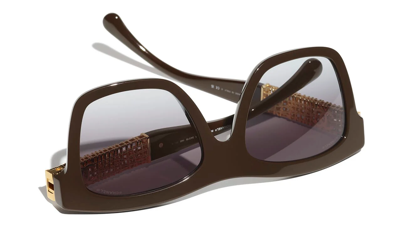 CHANEL 5533 1460/S6 Sunglasses - Image 4