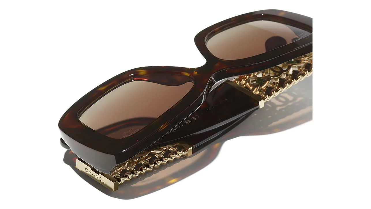 CHANEL 5535 C714/S9 Sunglasses - Image 4