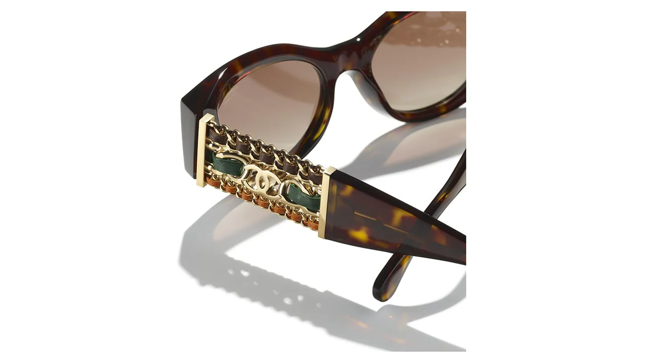 CHANEL 5536 C714/S9 Sunglasses - Image 4