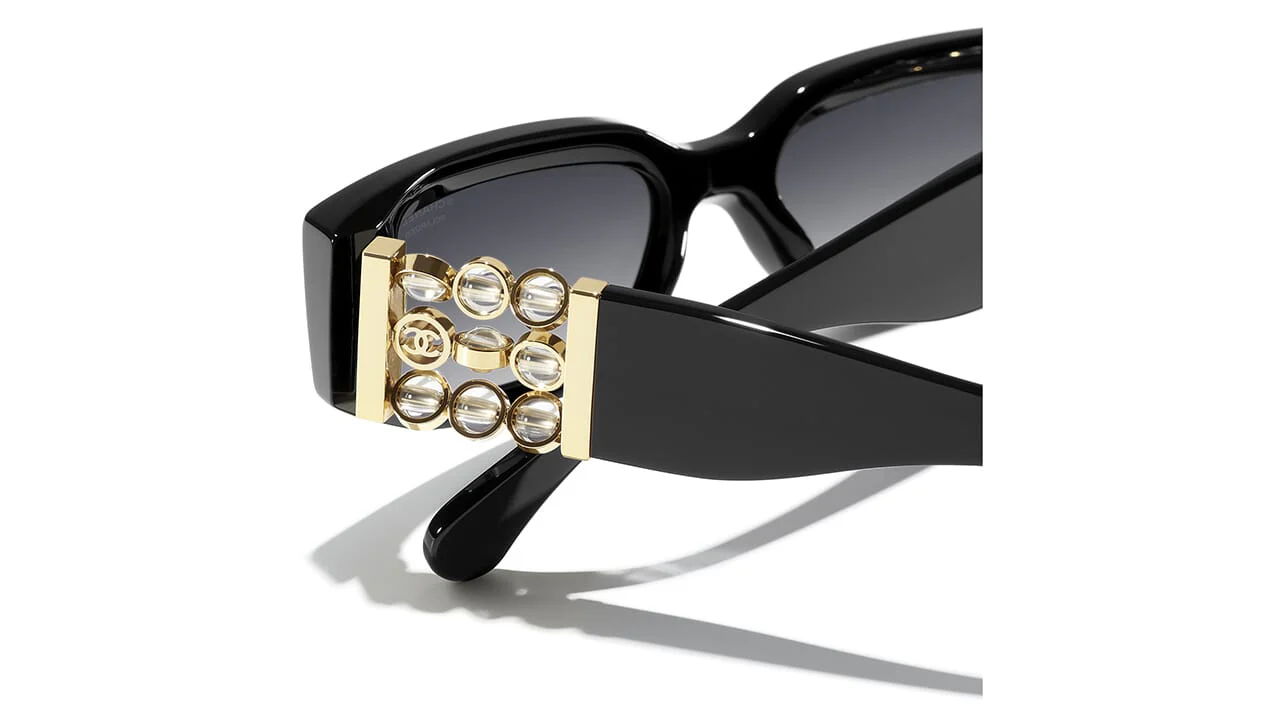 CHANEL 5544 C622/S8 Sunglasses - Image 4