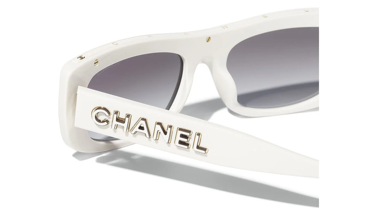 CHANEL 5559 1828/S6 Sunglasses - Image 4