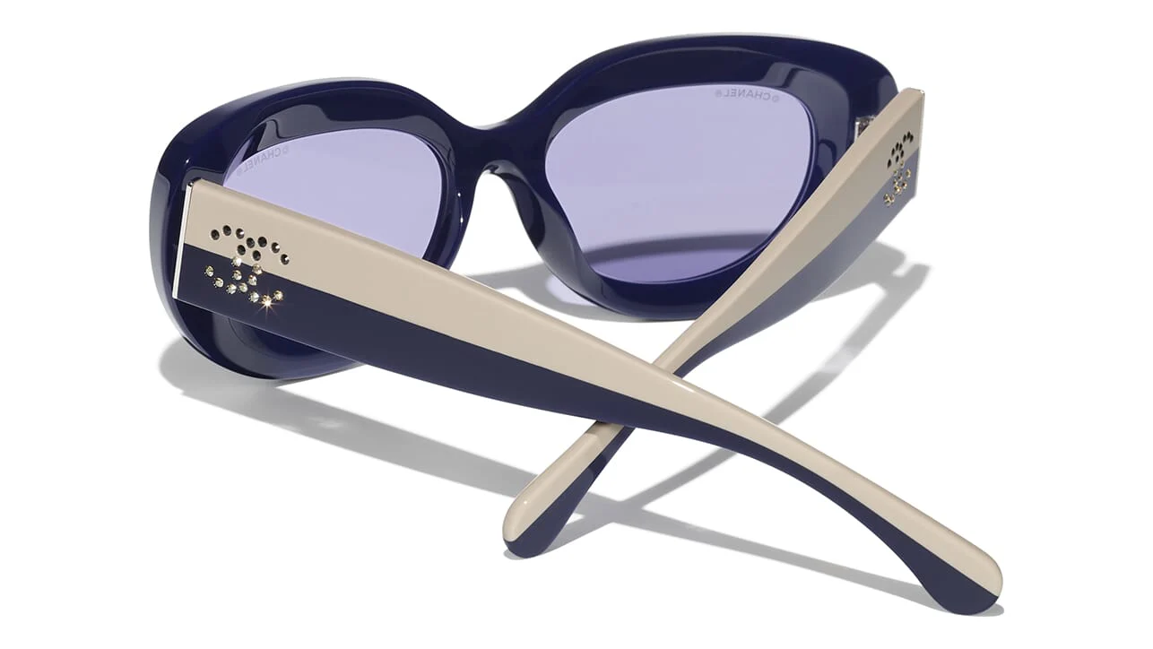CHANEL 5562B C503/1A Sunglasses - Image 4