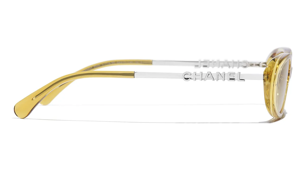 CHANEL 5565 1708/85 Sunglasses - Image 3