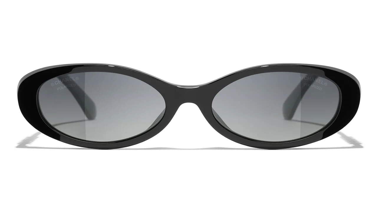 CHANEL 5565 C622/S8 Sunglasses - Image 2