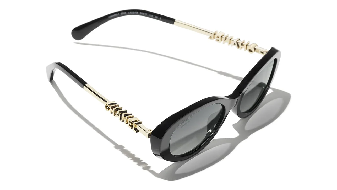 CHANEL 5565 C622/S8 Sunglasses - Image 4