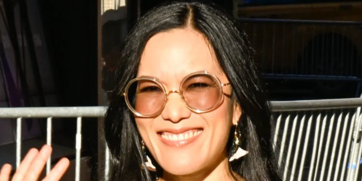 Chloe Carlina CH0045S 005 - As Seen On Ali Wong - Image 4
