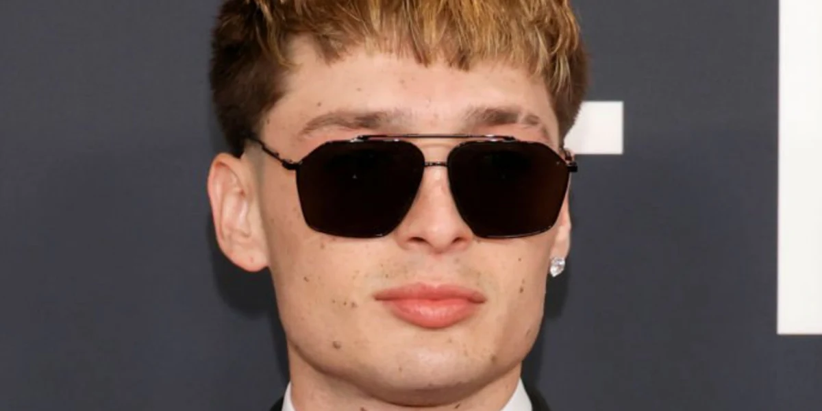 Dolce&Gabbana DG2303 01/87 - As Seen On Peso Pluma - Image 4