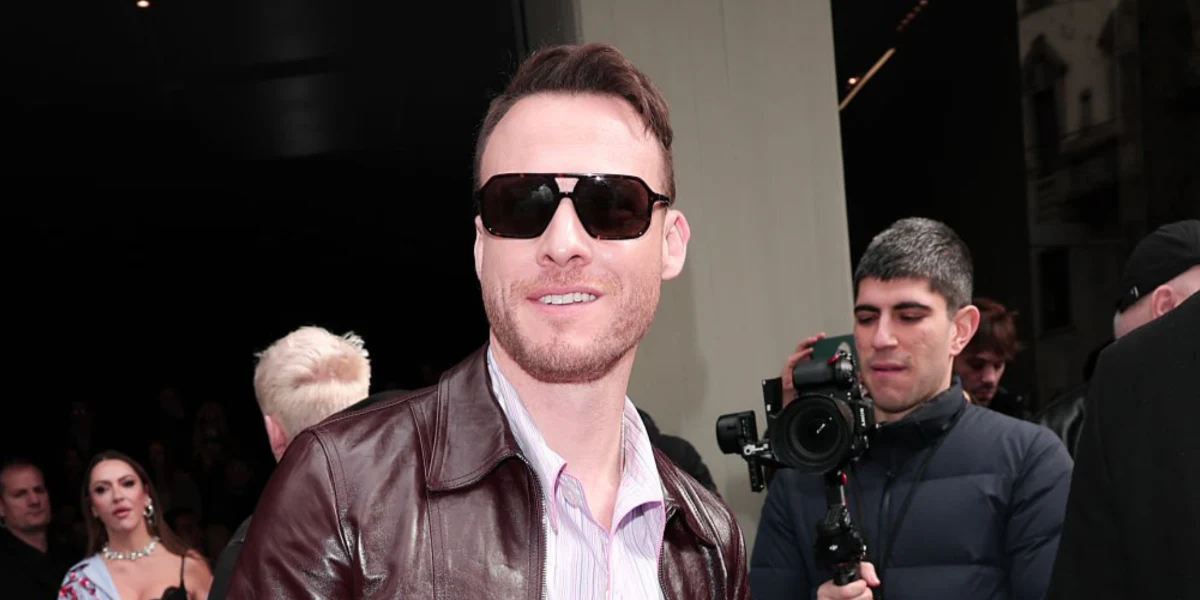 Dolce&Gabbana DG4354 502/73 - As Seen On Kerem Bursin - Image 4