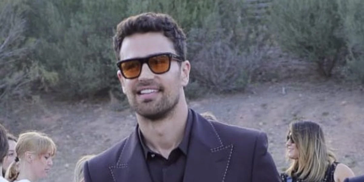 Dolce&Gabbana DG4420 501/87 - As Seen On Theo James & Pelayo Diaz - Image 5