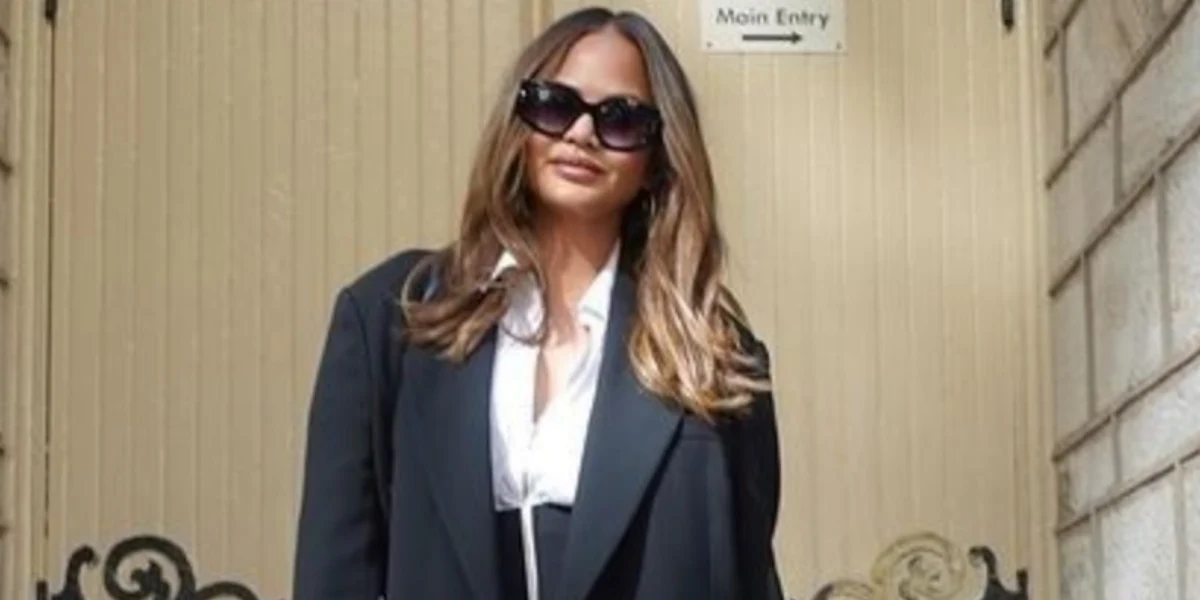 Isabel Marant IM 0156/S 8079O - As Seen On Chrissy Teigen - Image 4