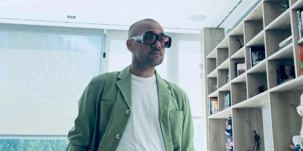 Loewe x Paula's Ibiza LW40064U 01Y - As Seen On Rihanna & Bad Bunny - Image 11