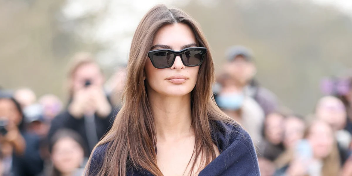 Loewe Slim LW40177I 01A - As Seen On Emily Ratajkowski & Metro Boomin - Image 3