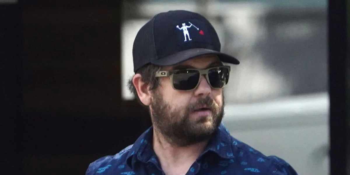 Oakley Holbrook XL OO9417 30 Prizm Polarised - As Seen On Jack Osbourne - Image 4