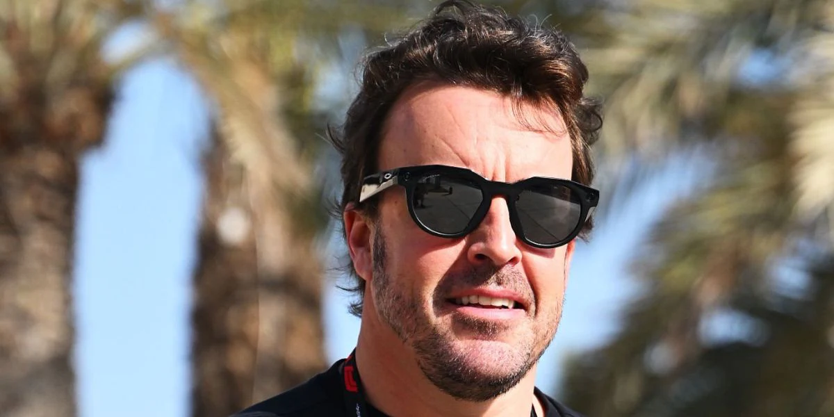 Oakley Meta Hstn OW8002 03 Prizm Polarised Smart Glasses - As Seen On Fernando Alonso & Akshay Bhatia - Image 4