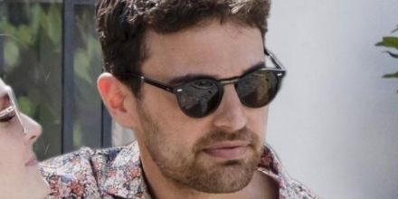 Oliver Peoples Gregory Peck 1962 OV5456SU 1680/53 - As Seen On Theo James - Image 4