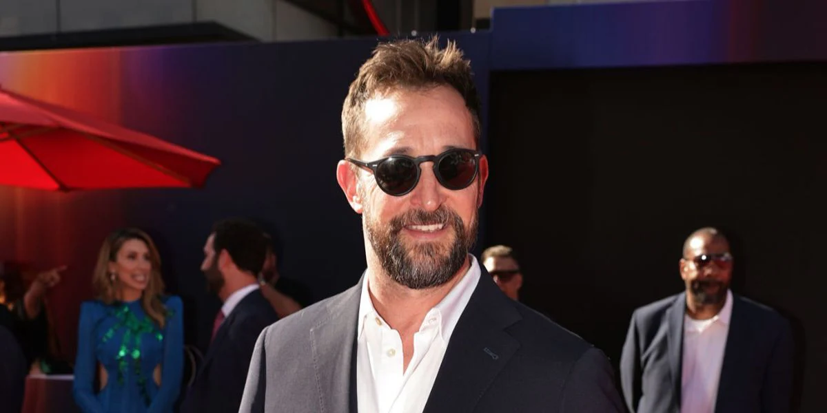 Oliver Peoples Gregory Peck Sun OV5217S 1031/P2 Polarised - As Seen On Josh Hartnett & Kyle Juszczyk - Image 6
