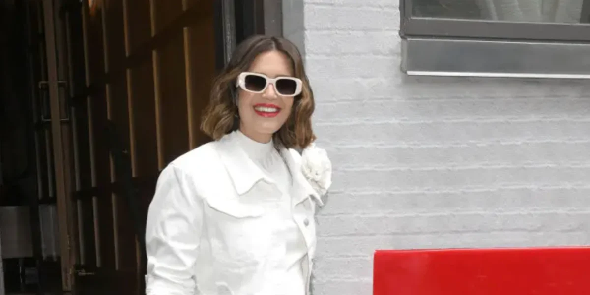 Prada PR 17WS 1425S0 - As Seen On Anushka Sharma & Quavo - Image 13