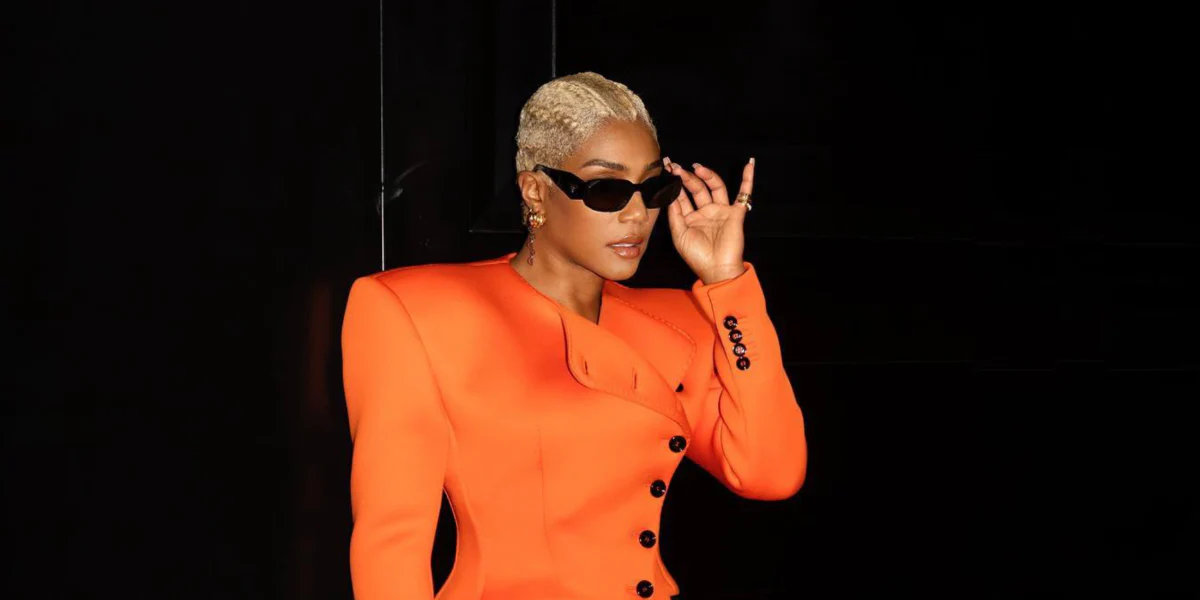 Prada PR 17WS 1AB5S0 Symbole Sunglasses - As Seen On Lamine Yamal & Travis Barker - Image 33