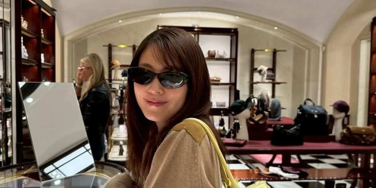 Prada PR 26ZS 14L09Z - As Seen On Bella Poarch & Molly-Mae Hague - Image 12