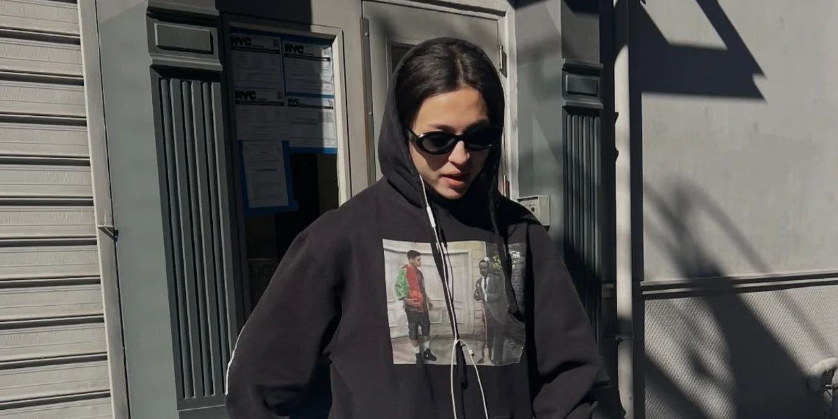 Prada PR 26ZS 16K08Z - As Seen On Sofia Richie & Kylie Jenner - Image 50