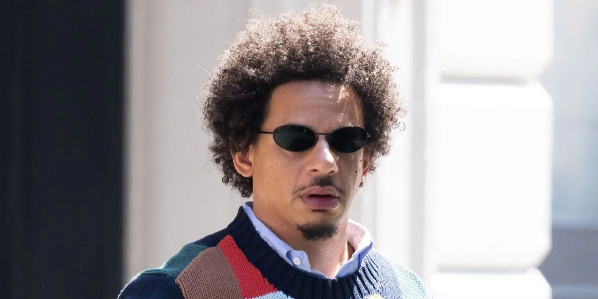 Prada PR A59S 1AB60G - As Seen On Tana Mongeau & Eric André - Image 4