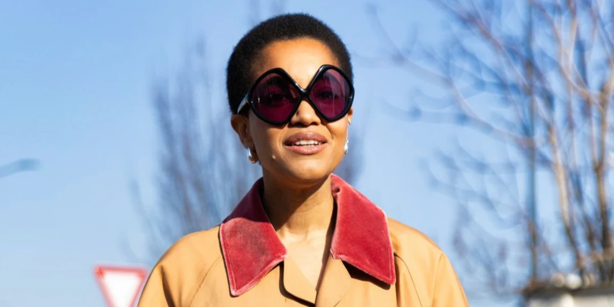 Prada PR B21S 16K30G - As Seen On Tamu McPherson & Clara Kong Vila - Image 4