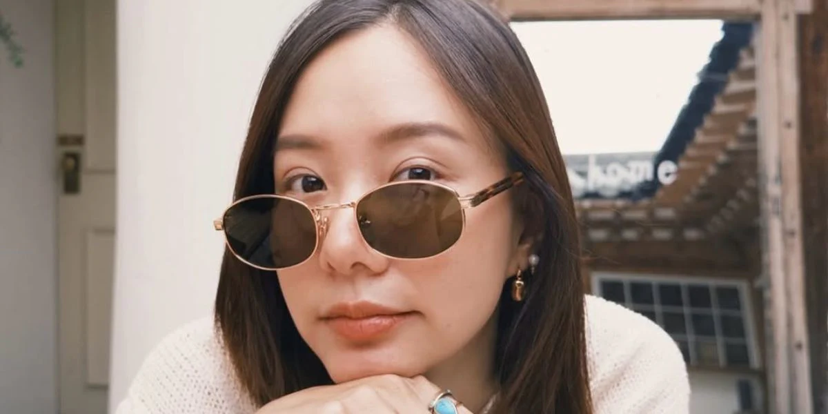 Prada PR B53S 5AK09Z - As Seen On Jess Glynne & Li Xian - Image 6