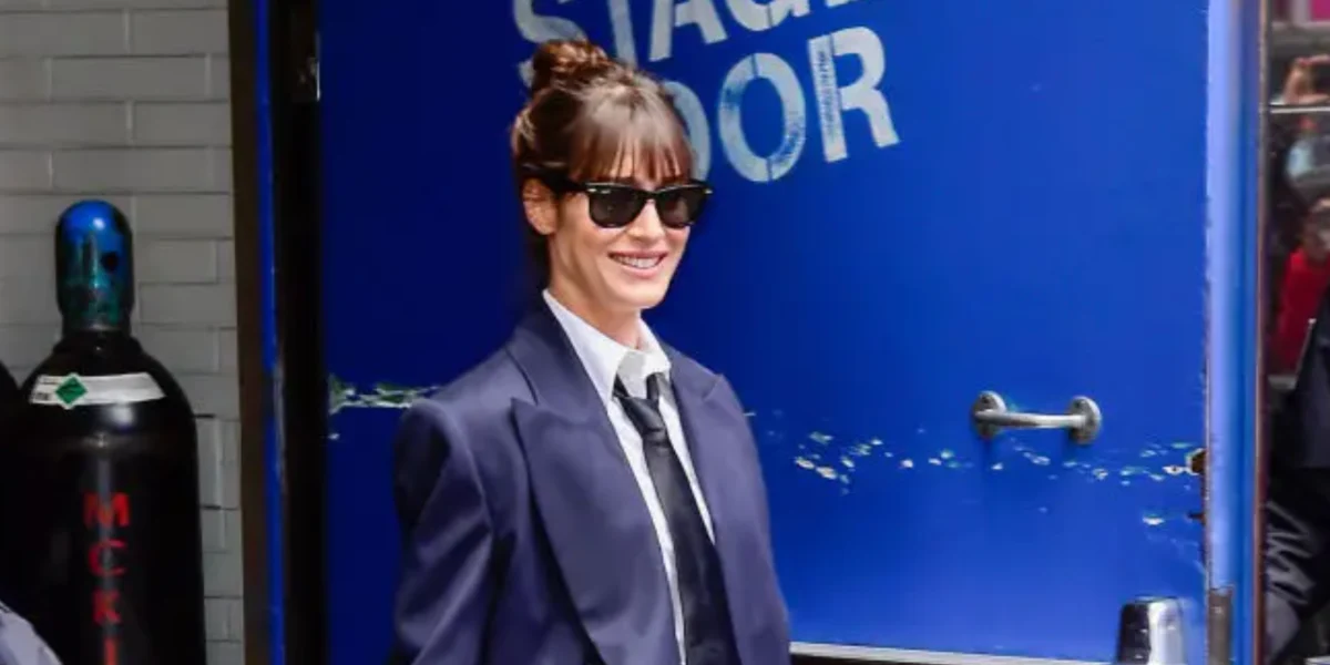 Ray-Ban Wayfarer 2140 901 Black - As Seen On Leonardo DiCaprio & Hailey Bieber - Image 19