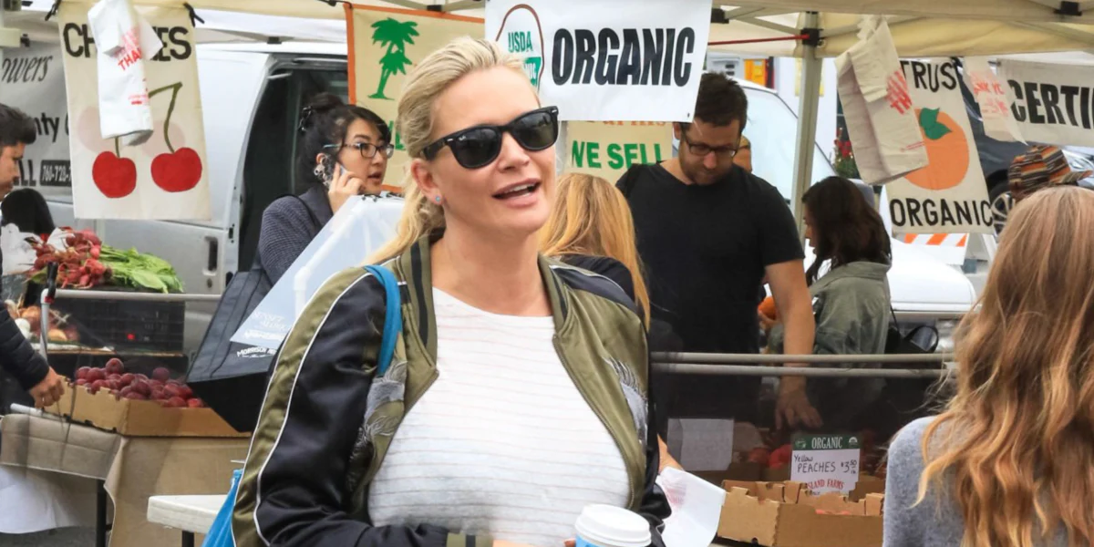 Ray-Ban Wayfarer 2140 901 Black - As Seen On Leonardo DiCaprio & Hailey Bieber - Image 61